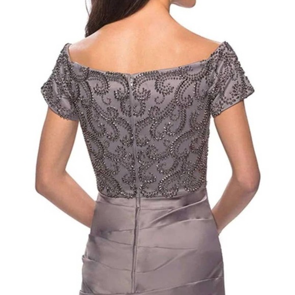 NEW LA FEMME Women's Silver Rouched Waist Formal Gown Dress Size 4 - Picture 2 of 12